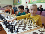 Дед Мороз в Ейске провел сеанс одновременной шахматной игры