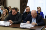 На очередной сессии районного Совета депутатами приняты решения по 16 вопросам