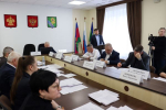 На очередной сессии районного Совета депутатами приняты решения по 16 вопросам