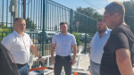 В поселке Ближнеейском Ейского района продолжается строительство универсальной спортплощадки