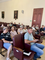 Глава Ейска Денис Квитовский провёл традиционное по понедельникам планёрное совещание