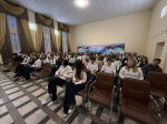 Отдел по делам молодёжи Ейского района совместно с районным молодёжным центром продолжает  реализацию  национального проекта «Кадры» по временному трудоустройству несовершеннолетних