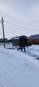 В сельских поселениях Ейского района продолжаются работы по расчистке последствий снегопада