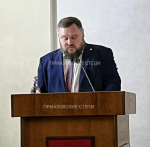 Сегодня глава Ейска Денис Квитовский отчитался перед депутатами горсовета о своей работе за 2025 год