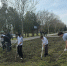 В парке Поддубного продолжают приводить в порядок клумбы - Приазовские степи