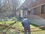 Военные коммунальщики Ейска проводят весенние субботники