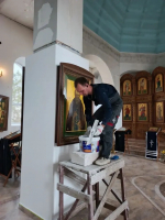 В Введенском храме города Ейска завершается ремонт колонн