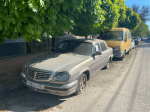 Администрация г. Ейска обращается к лицу, установившему автомобиль марки «ГАЗ 31105» с государственным номером – «р986ен93», вблизи земельного участка 43 по улице Ленина в городе Ейске