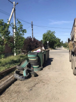 Большой объем работ по уборке приконтейнерных площадок в Ейске сегодня уже выполнен